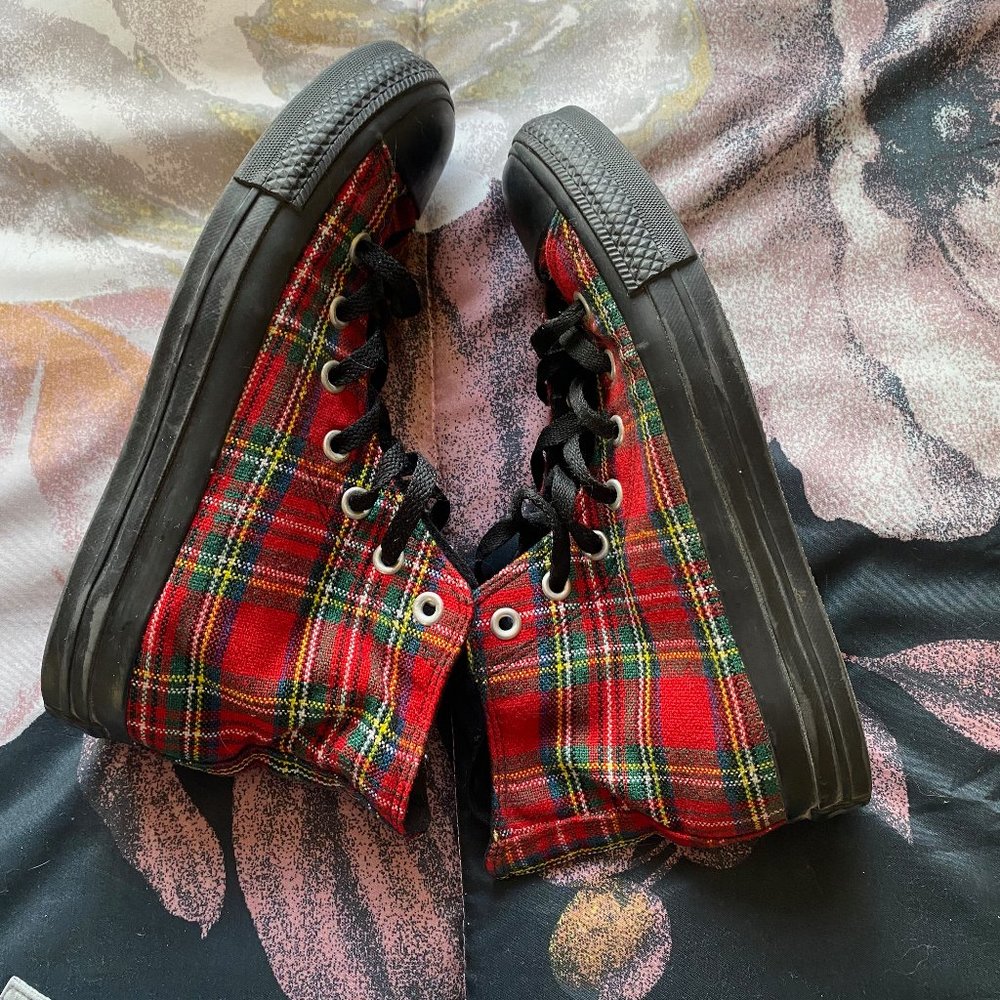 Vintage Plaid Tartan Converse Chuck Taylors - Womens 8 / Mens 6